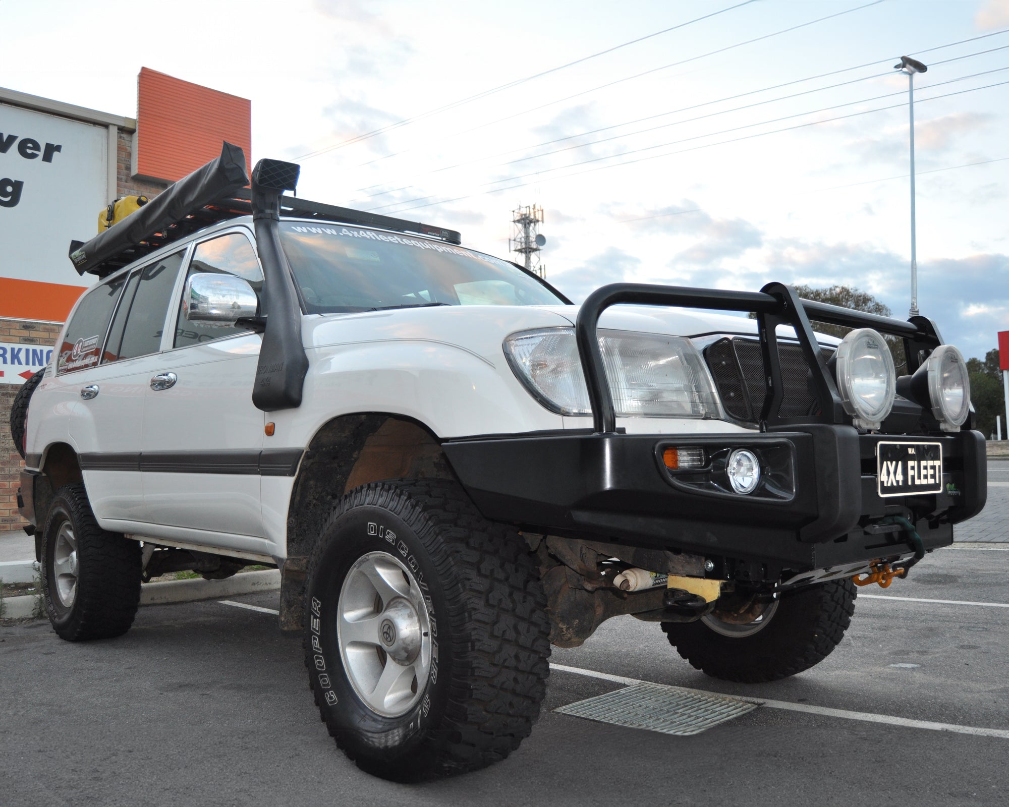 toyota 100 series landcruiser bull bar deluxe