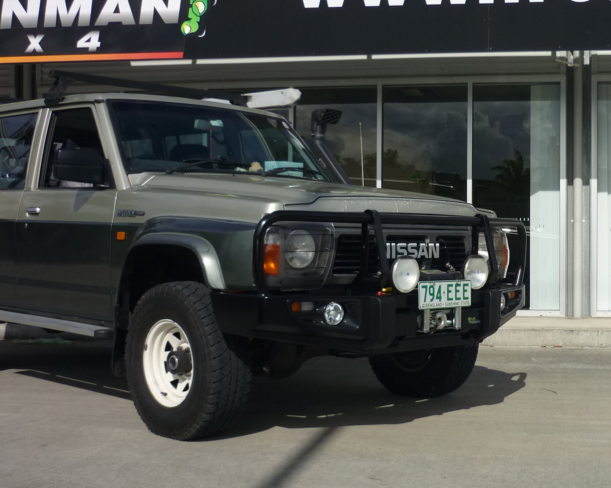 nissan gq patrol bull bar deluxe