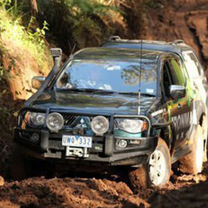 mitsubishi ml triton bull bar deluxe