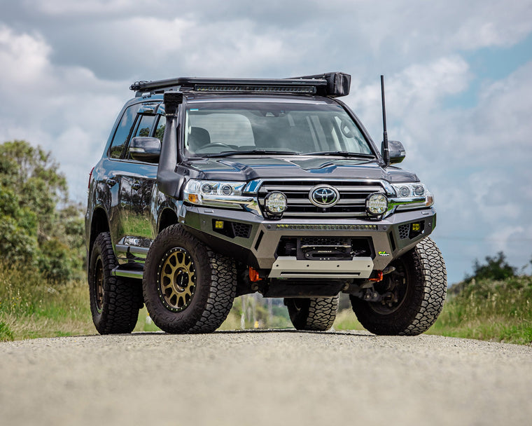 toyota 200 series landcruiser no hoop bull bar raid