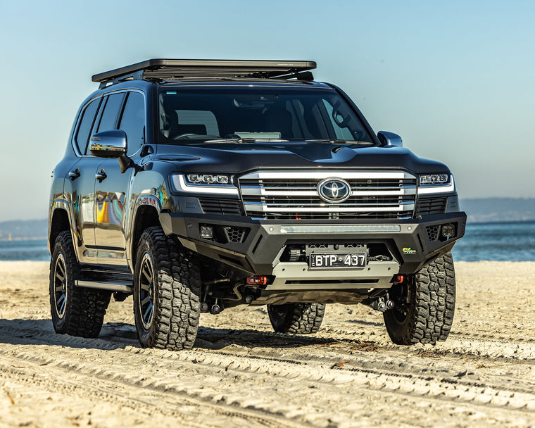 toyota 300 series landcruiser no hoop bull bar raid