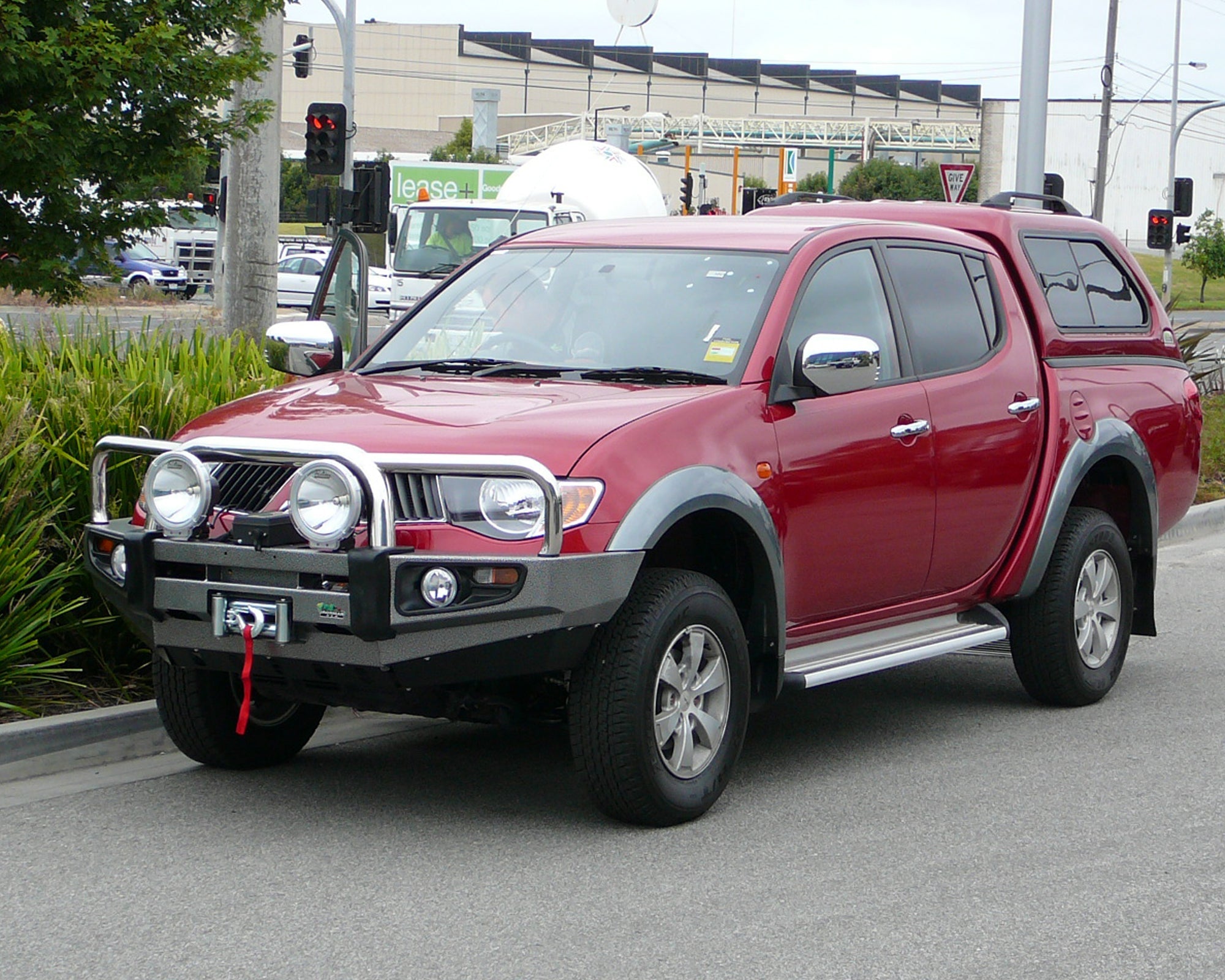 Protector Bull Bar For Mitsubishi Triton ML