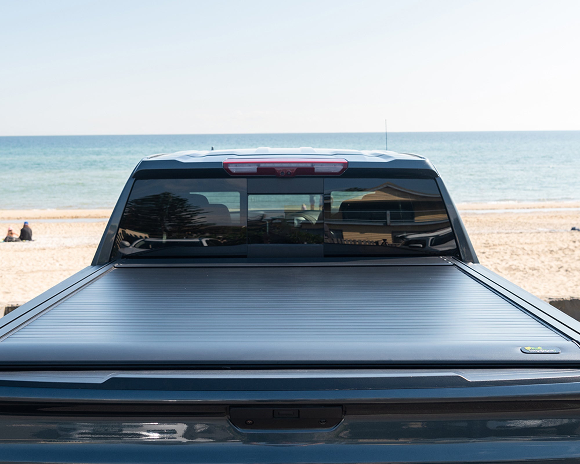 Slide-Away Retractable Ute Lid (Electric)